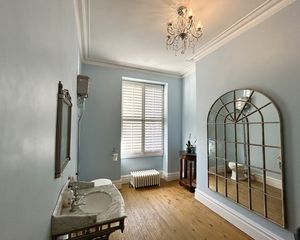 Photo 11- click for photo gallery